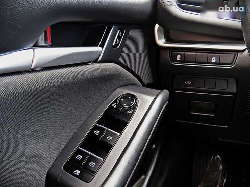 Mazda 3 2020 - фото 8