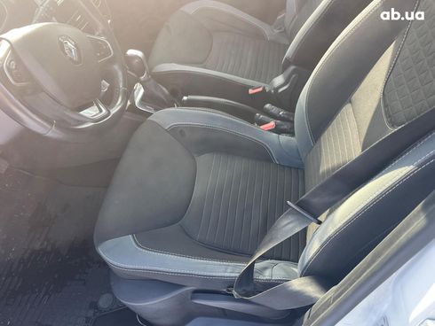 Renault Clio 2016 белый - фото 30