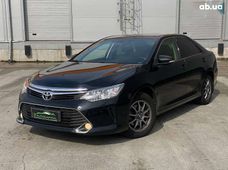 Продаж вживаних Toyota Camry в Києві - купити на Автобазарі