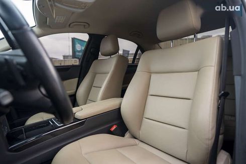 Mercedes-Benz E-Класс 2010 - фото 15