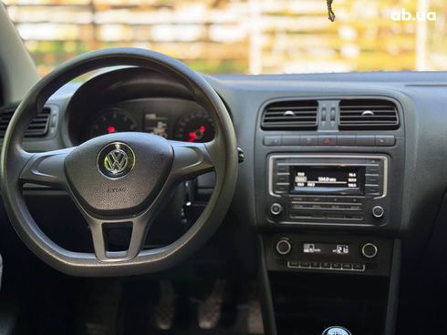 Volkswagen Polo 2018 синий - фото 47