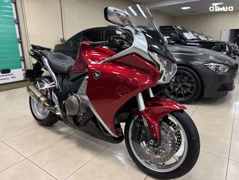 Honda VFR 2011 красный - фото 9