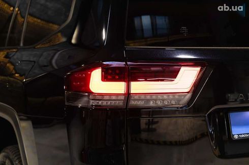 Toyota Land Cruiser 2022 - фото 14