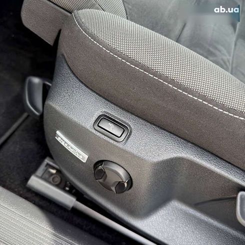 Volkswagen Golf 2017 - фото 21