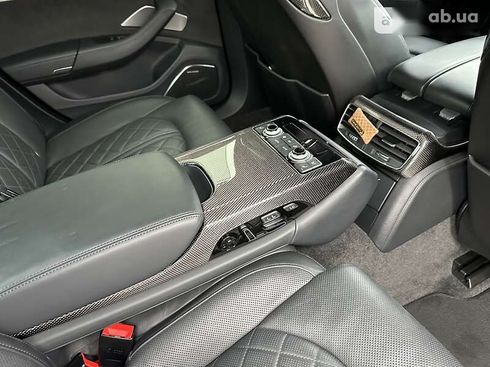 Audi S8 2015 - фото 13