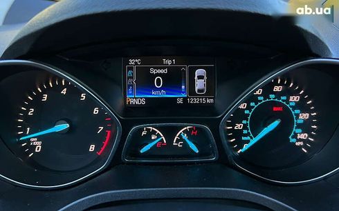Ford Escape 2016 - фото 22