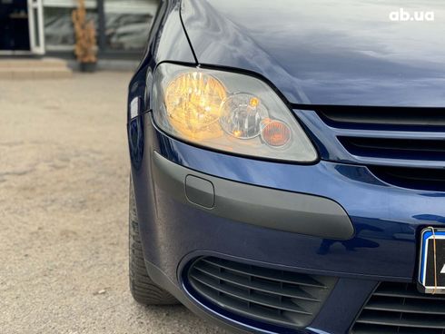 Volkswagen Golf Plus 2005 синий - фото 11