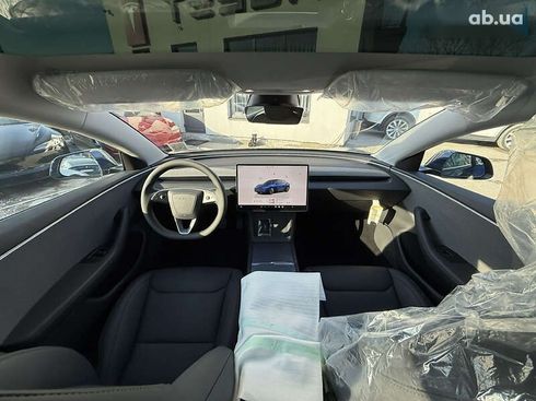 Tesla Model 3 2024 - фото 28