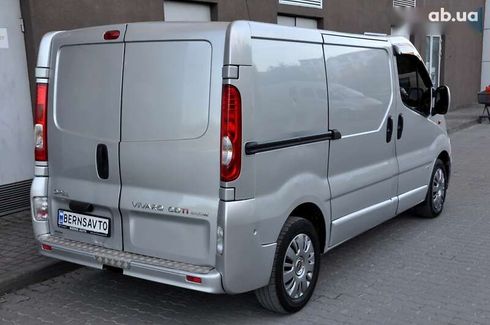 Opel Vivaro 2014 - фото 8