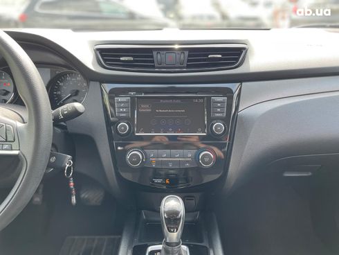 Nissan Rogue 2019 серый - фото 28