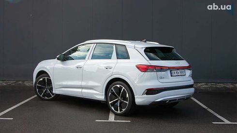 Audi Q4 e-tron 2023 - фото 7
