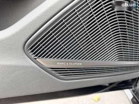 Audi A4 2018 - фото 14