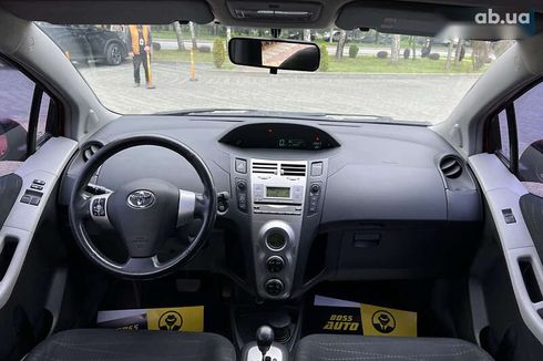 Toyota Yaris 2007 - фото 11