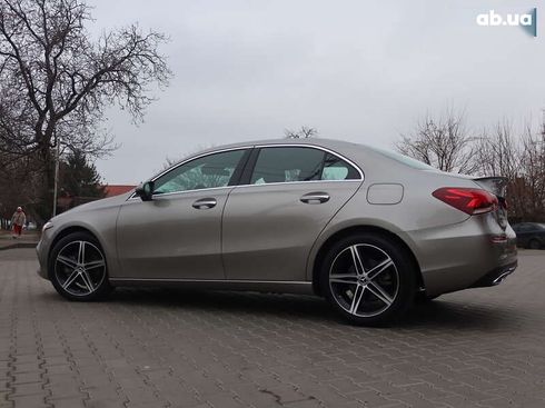 Mercedes-Benz A-Класс 2019 - фото 4