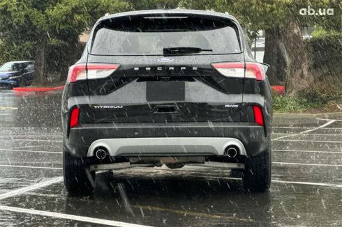 Ford Escape 2022 черный - фото 6