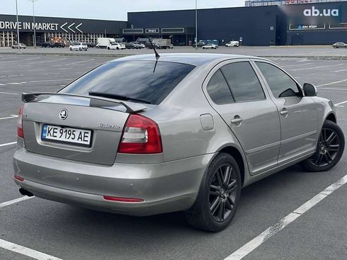 Skoda Octavia 2012 - фото 4