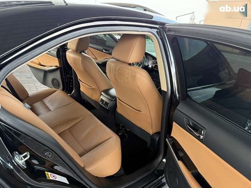 Lexus IS 2015 - фото 24