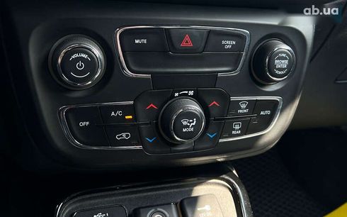 Jeep Compass 2020 - фото 21