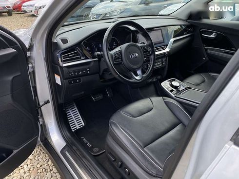 Kia Niro 2021 - фото 10