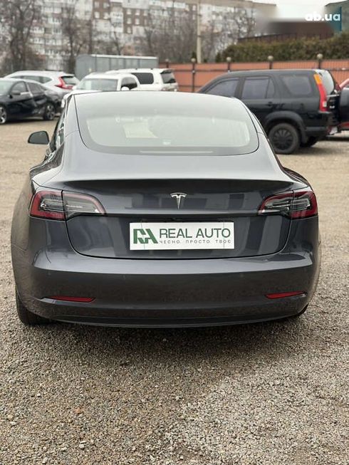Tesla Model 3 2019 - фото 3