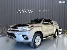 Продажа б/у Toyota Hilux 2016 года - купить на Автобазаре