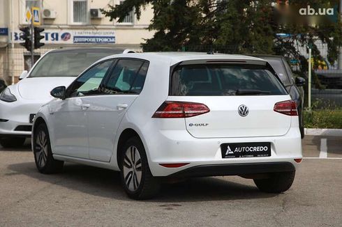 Volkswagen e-Golf 2015 - фото 6