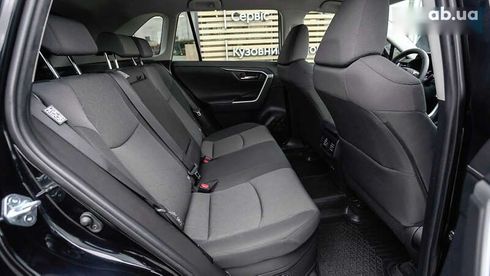 Toyota RAV4 2018 - фото 7