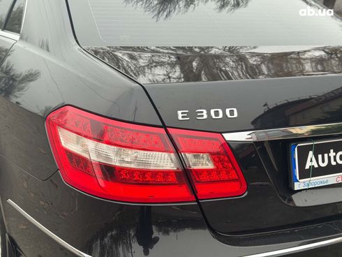 Mercedes-Benz E-Класс 2010 черный - фото 11