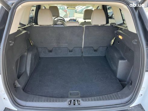 Ford Escape 2016 белый - фото 27