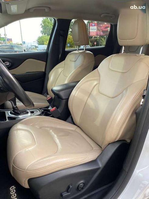 Jeep Cherokee 2016 - фото 26