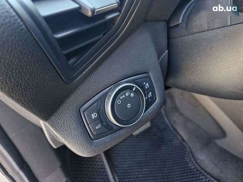 Ford Escape 2017 - фото 22