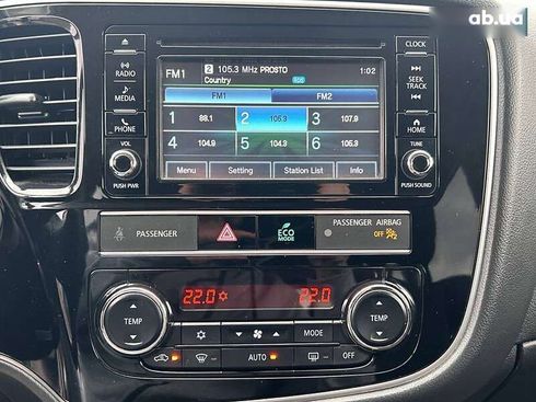 Mitsubishi Outlander 2018 - фото 23