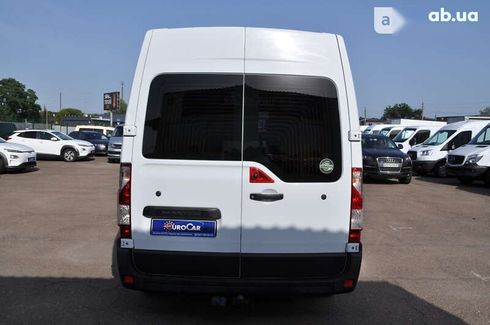 Renault Master 2017 - фото 13