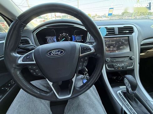 Ford Fusion 2016 - фото 15