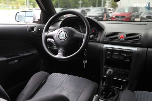 Skoda Octavia 2006 - фото 9