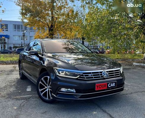 Volkswagen Passat 2019 - фото 9