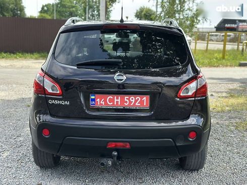 Nissan Qashqai 2010 - фото 17