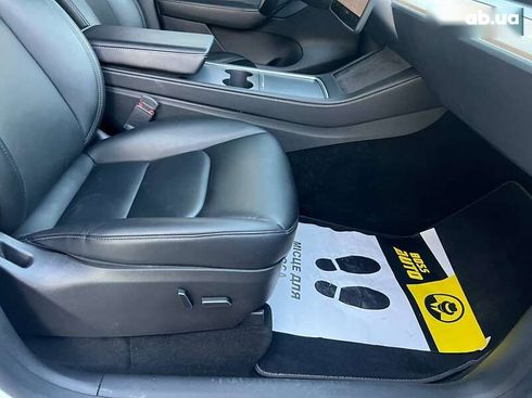 Tesla Model Y 2022 - фото 20