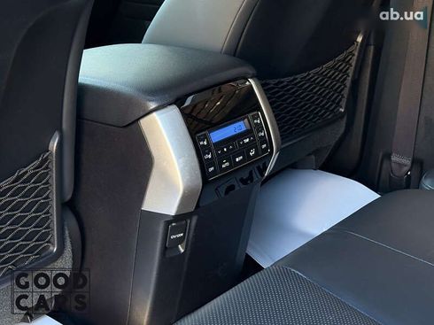 Toyota Land Cruiser Prado 2021 - фото 30