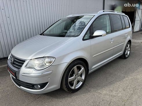 Volkswagen Touran 2008 - фото 2