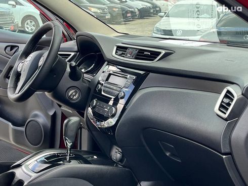 Nissan Qashqai 2014 красный - фото 23