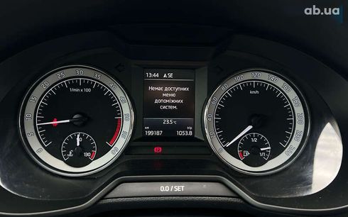 Skoda Octavia 2017 - фото 17