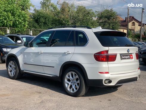BMW X5 2013 белый - фото 7