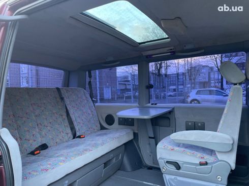 Mercedes-Benz Vito 2003 красный - фото 11
