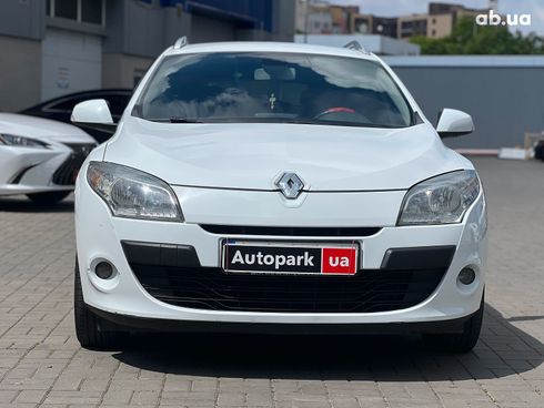 Renault Megane 2010 белый - фото 2