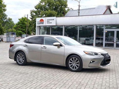 Lexus ES 2018 - фото 6