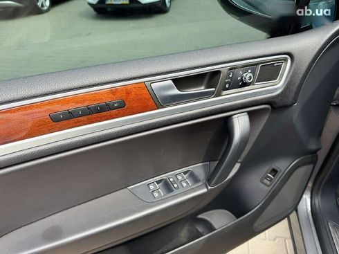 Volkswagen Touareg 2013 - фото 7