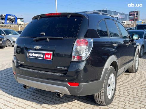 Chevrolet Captiva 2011 черный - фото 7