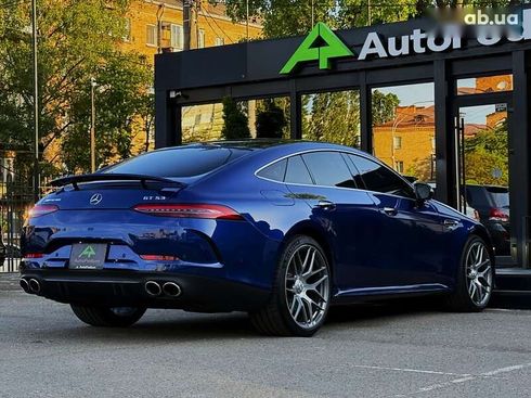 Mercedes-Benz AMG GT 4 2019 - фото 22