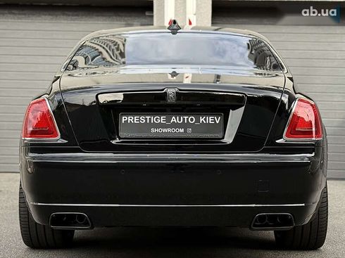 Rolls-Royce Ghost 2018 - фото 18